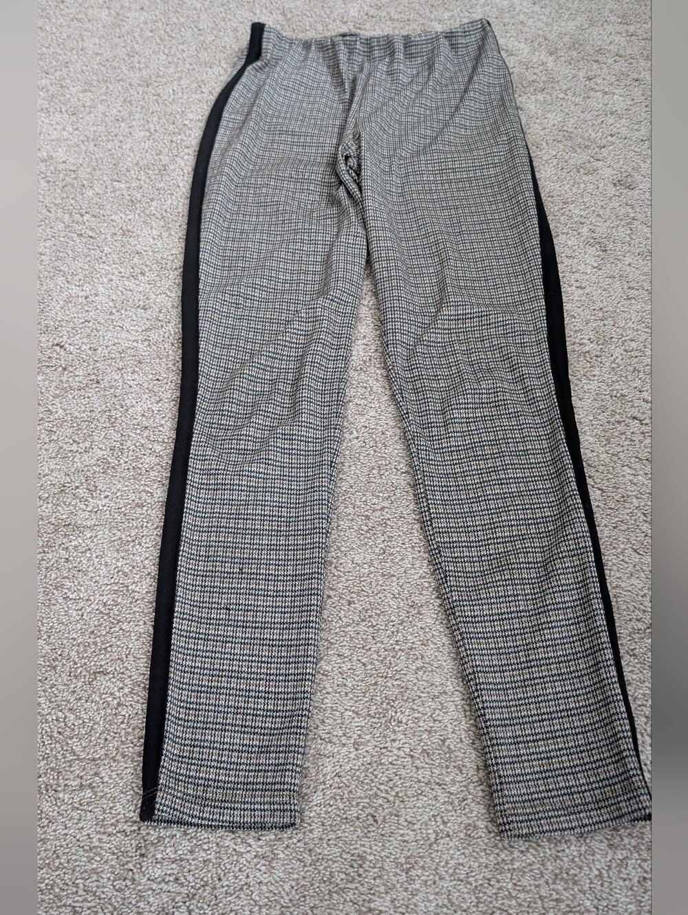 Women's Black & Gray Houndstooth Athletic-Trim Pants